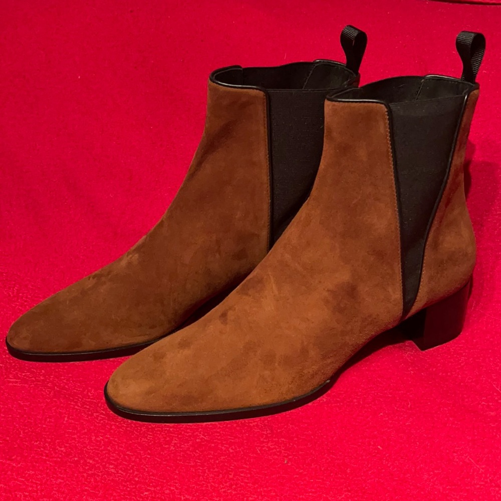 Giuseppe Zanotti Brand new, never worn. sexy suede camel ankle boots